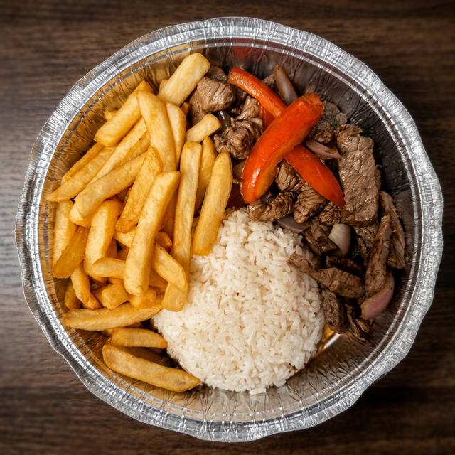 Lomo Saltado.